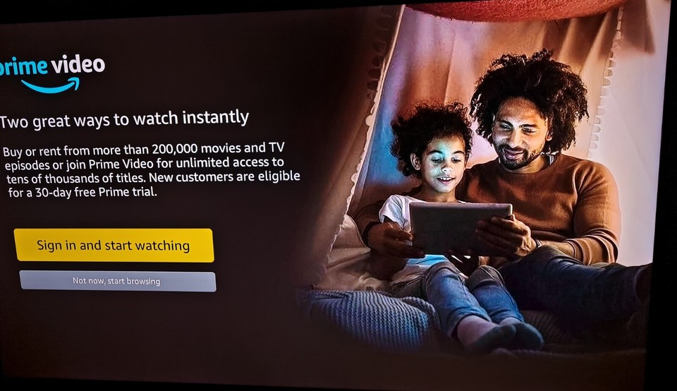 Panasonic DMPBDT270 4K Ultra HD Upscaling BluRay/DVD WIFI Player Red