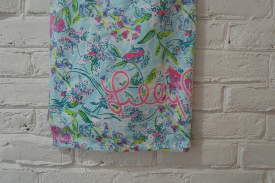 Lilly Pulitzer Chic Cotton Terry Beach Pool Towel Pink Blue Shell Of A Party - Image 3 of 4