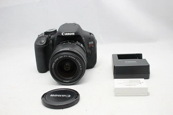 Exc Canon DSLR Camera EOS Kiss X5 Lens Kit EF-S18-55mm F3.5-5.6 IS II