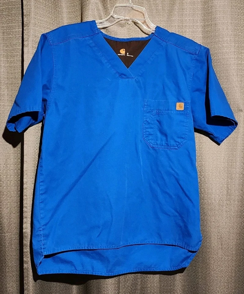 Scrubs Package 2 Jackets, 5 Tops, 2 Pants -- Sizes smalls and mediums  - Image 2 of 4