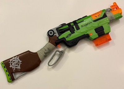 NERF Zombie Strike SlingFire Blaster with 6 Dart Magazine WORKS GREAT Sling Fire