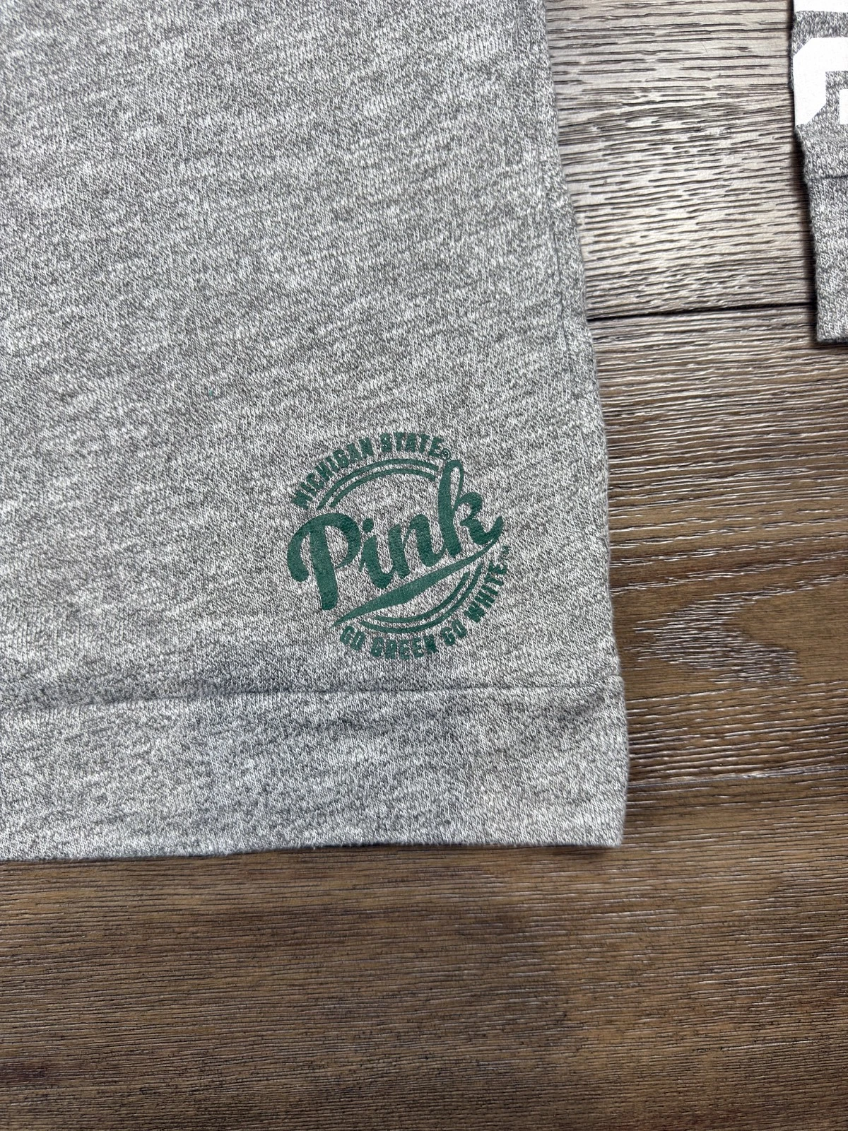 UNDERCOVER Felpa con cappuccio manica lunga rosa Victoria's Secret Michigan State University Trogans taglia S