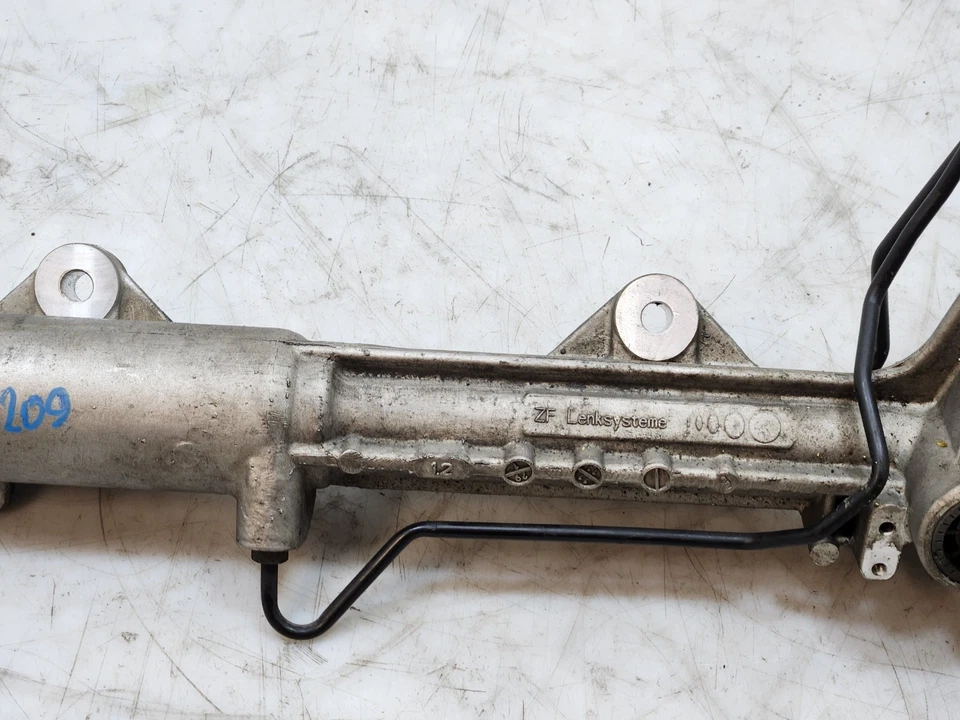 ✅10-12 OEM BMW F01 F02 740 750 Alpina B7 tracción trasera dirección asistida cremallera y piñón Foto 3 de 4