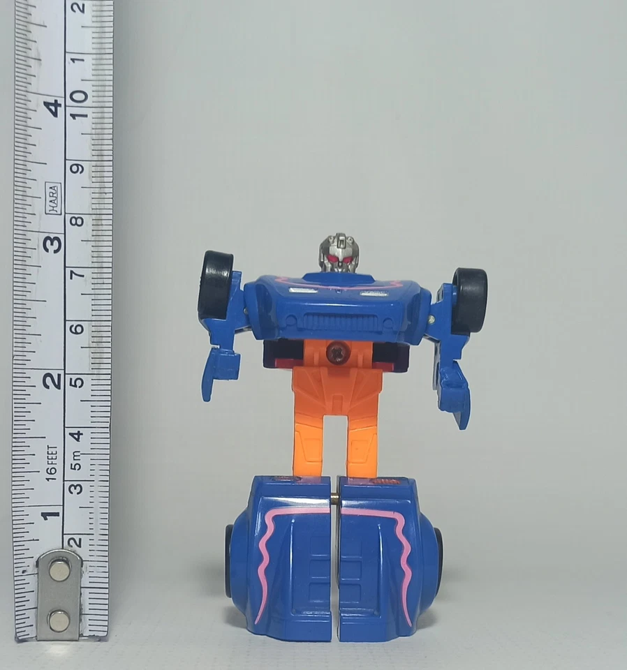 HASBRO VTG 1993 TRANSFORMERS G1 EUROPEAN AXELERATORS AUTOBOT SKRAM ROBOT FIGURE - Image 2 of 4