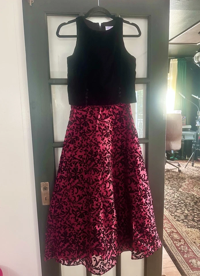 🩷DE COLECCIÓN LIBRO DE CUENTOS RELIQUIAS Niñas 3 piezas Maxi Falda Terciopelo Top Conjunto Chaqueta de Piel Sintética Foto 2 de 4