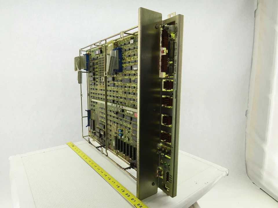 Cincinnati Milacron 3-533-0893G Circuit Board Chassis Motherboard - Image 4 of 4