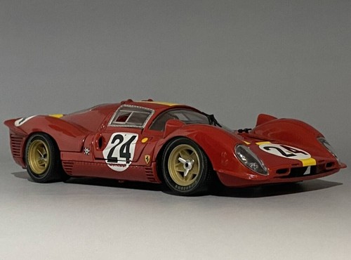 1:18 Ferrari 330 P4 Jouef Evolution (Gebraucht) in Sisseln für CHF 19.9