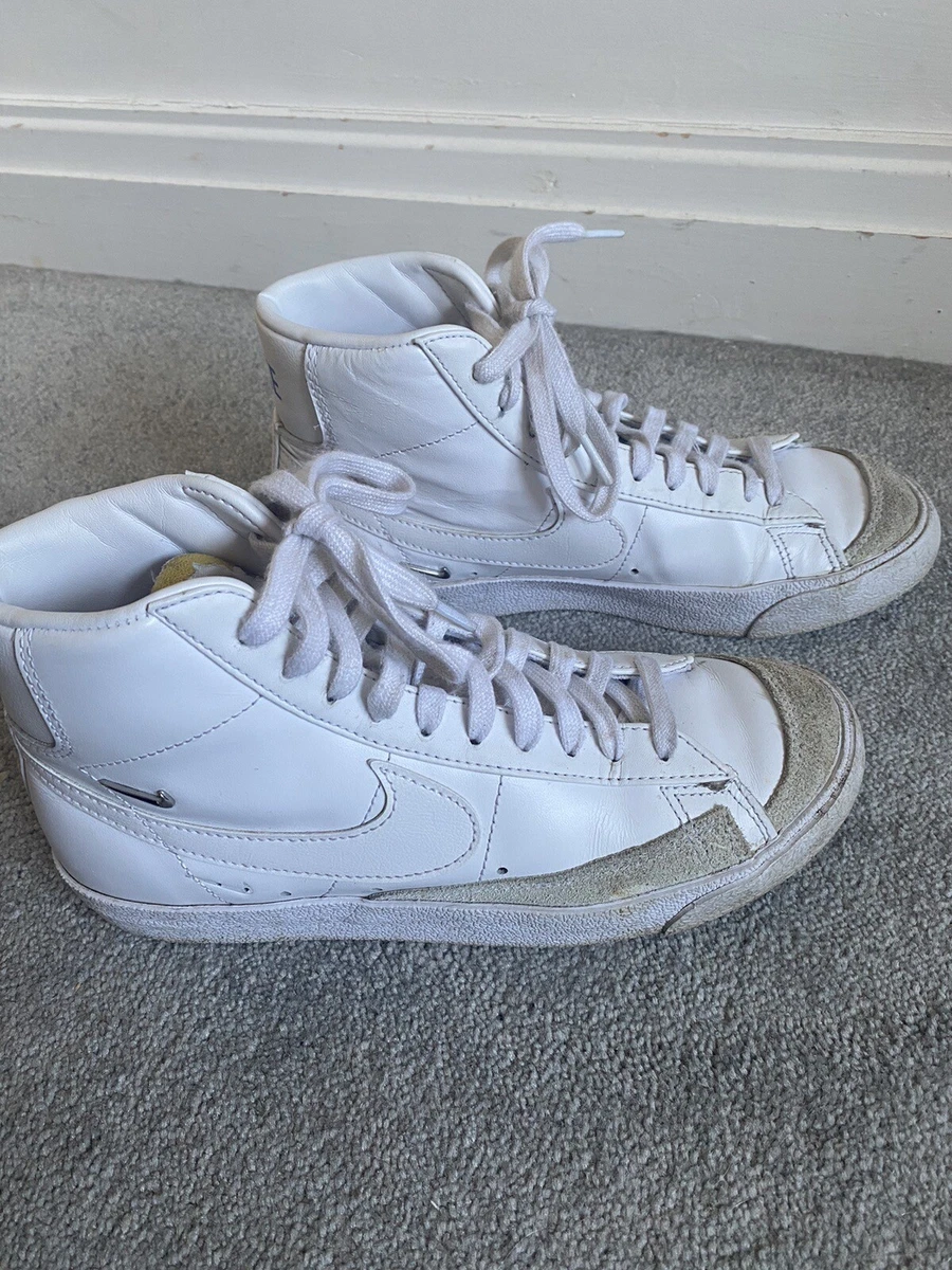 Nike all top white blazers