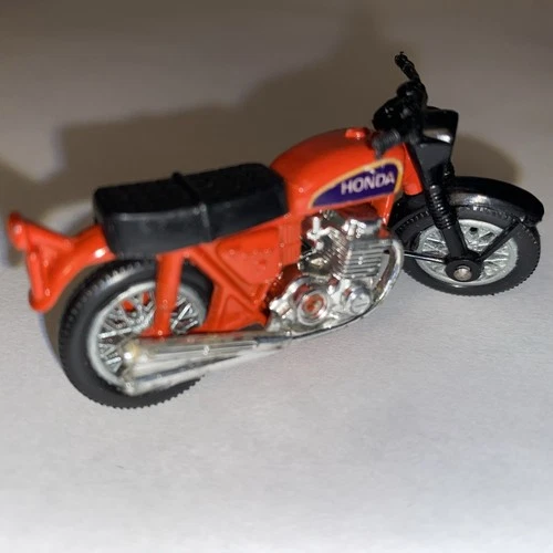 Vintage 1974 Lesney Matchbox #18 HONDA HONDARORA Motorcycle Red