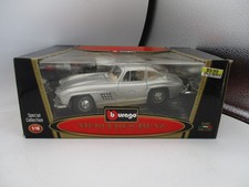 1/18 SCALE DIECAST BBURAGO SILVER MERCEDES BENZ 300 SL 3013