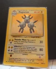 Pokemon TCG Magneton 9/102 Base Set Holographic (NM-M) Vintage 1999