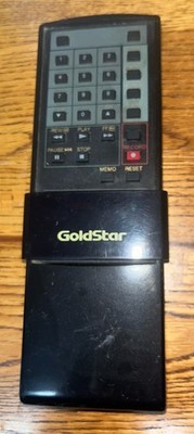 GOLDSTAR TV/VCR Remote Control Preowned Not Tested