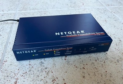 Netgear FR114P 4 Port Cable/DSL Firewall and Print Server