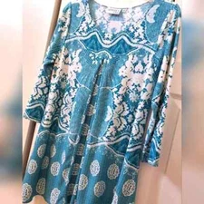 Attitudes by Renee, Small, Women's Light Teal Top