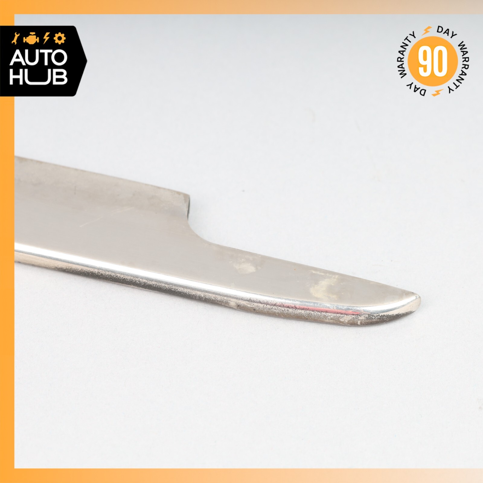 97-04 Aston Martin DB7 Vantage Fender Trim Front Right Passenger Side OEM 20k