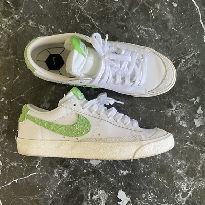 nike blazer low soccer