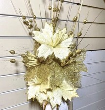 Artificial Bunch of Flowers 2 Gold 3 Cream Flowers & a Golden Shooter for Vase🏺