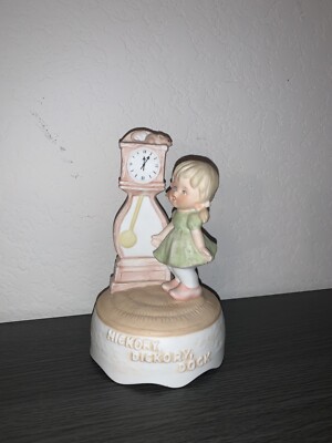 Hickory Dickory Dock Music Box With On Off Switch 