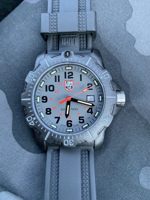 luminox 8880