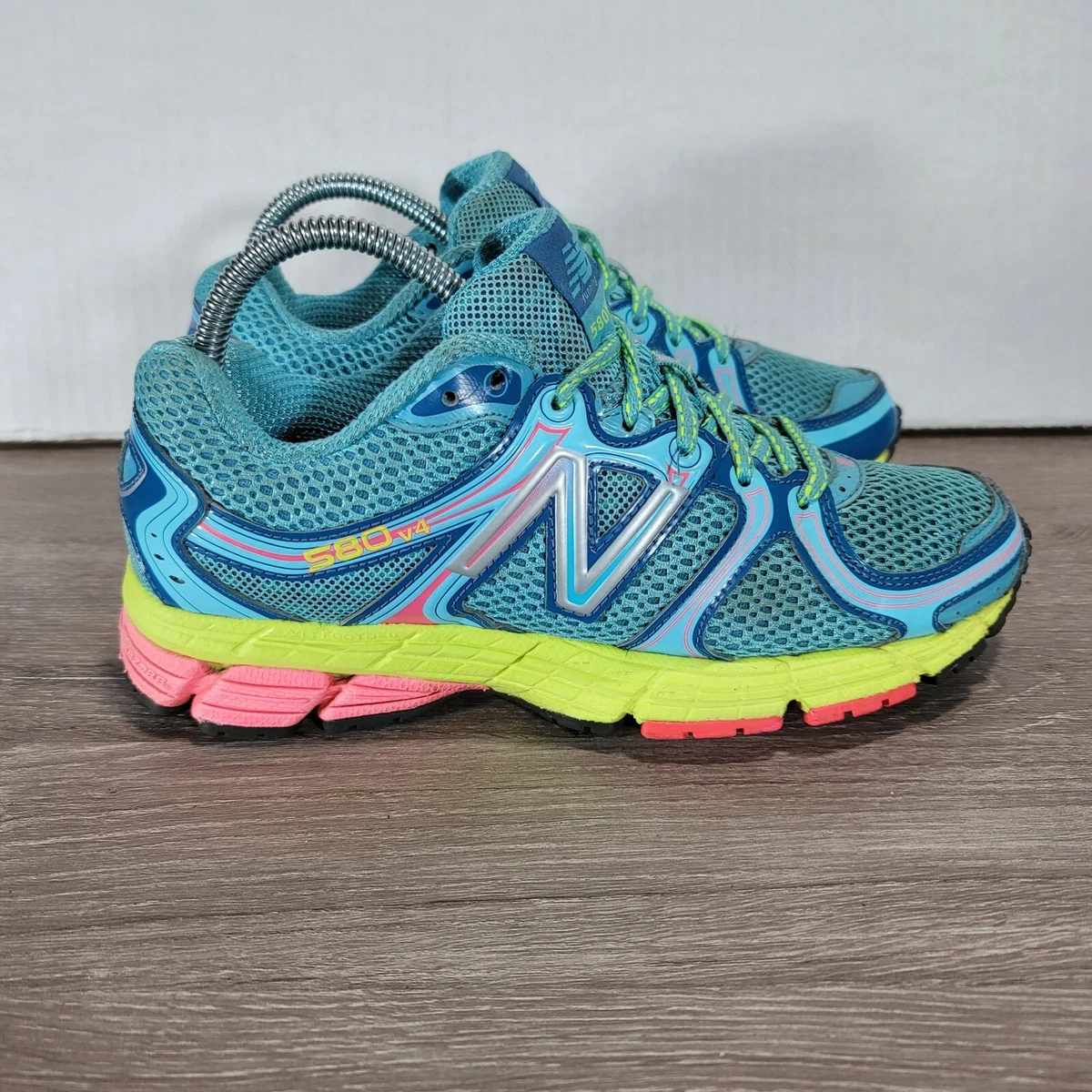 New balance 580 womens cheap sneakers
