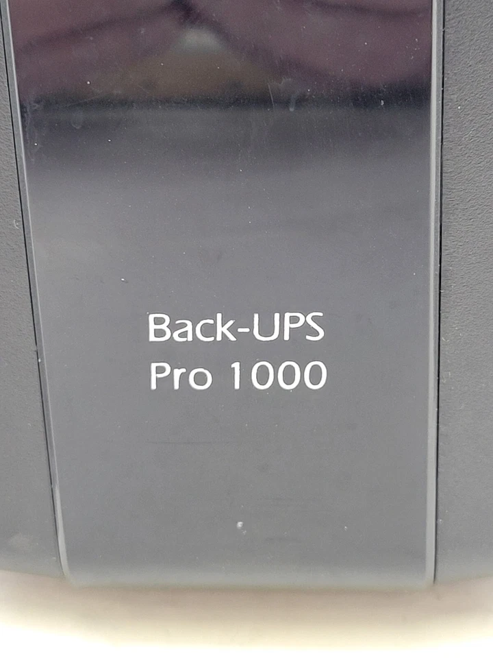 APC BR1000G Back-UPS Pro 1000 Battery Back-Up 8-Outlets 1000VA 600W 12A - Image 3 of 4