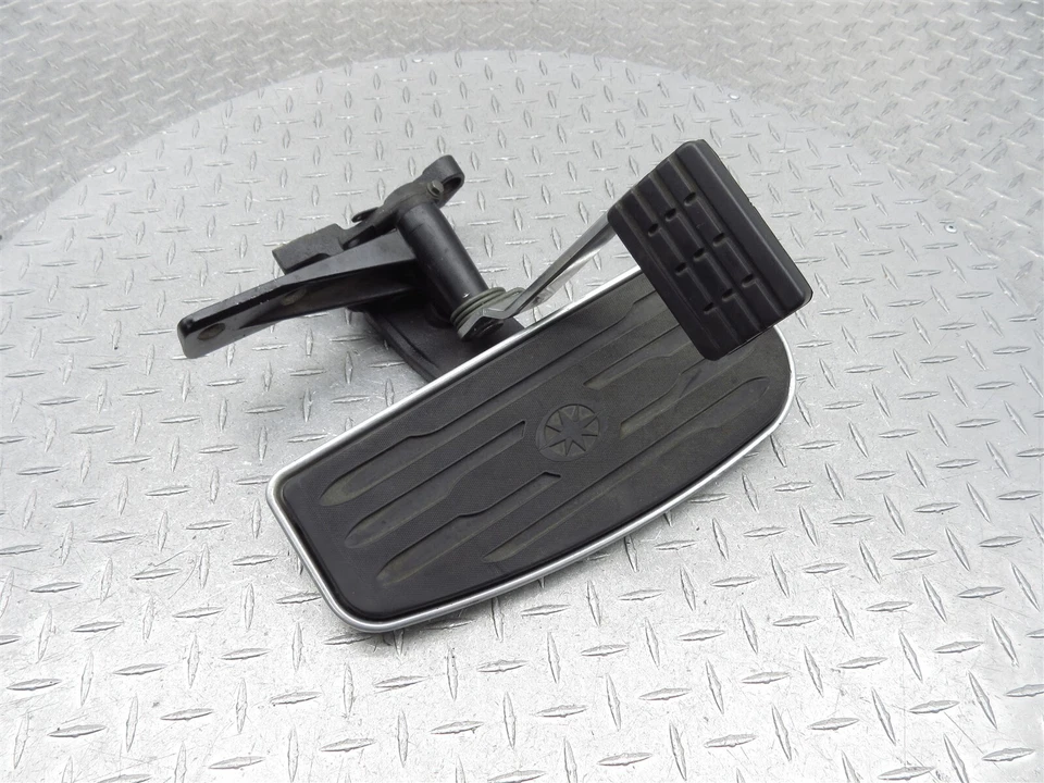 Yamaha Royal Star Venture XVZ1300 2004 99-05 juego trasero derecho reposapiés tablero Foto 4 de 4