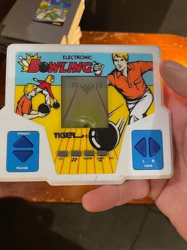 1988 Vintage Tiger Electronics Bowling Handheld-Spiel (getestet & funktionsfähig) - Bild 3 von 3