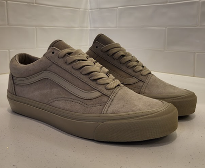 Vans OG Old Skool LX Suede Leather Plaza Taupe Size 9 Defcon