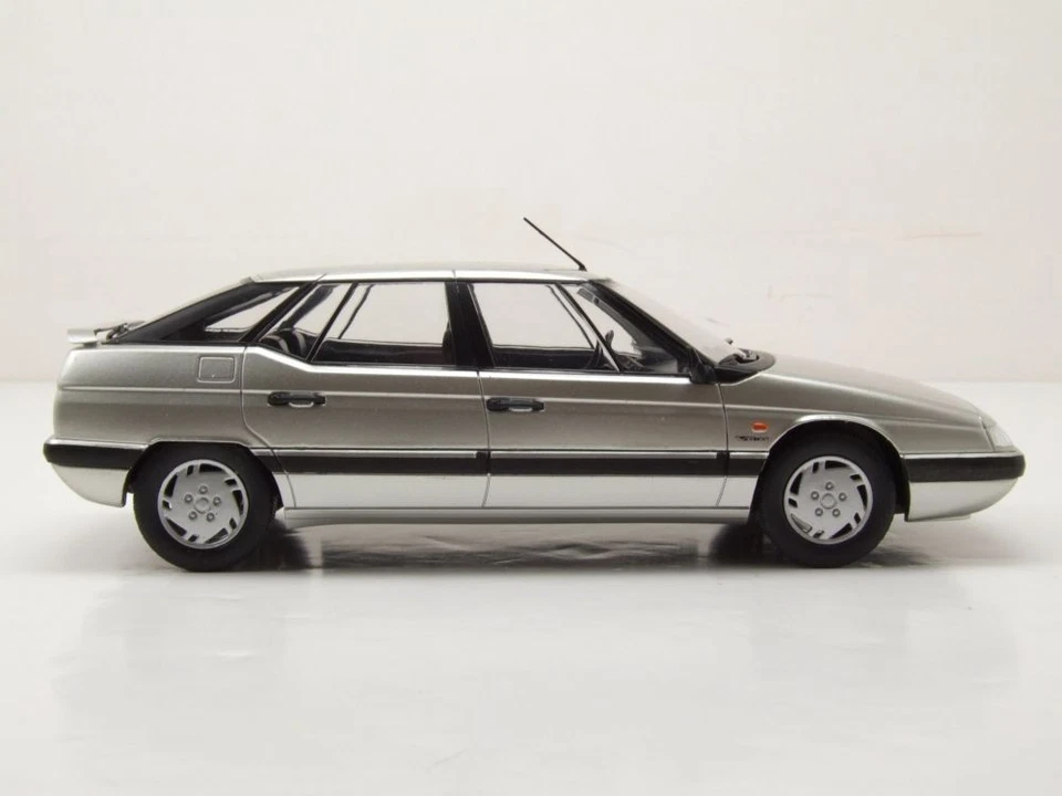 Citroen XM 1989 Plata Coche a Escala 1:24 Whitebox - Imagen 4 de 4