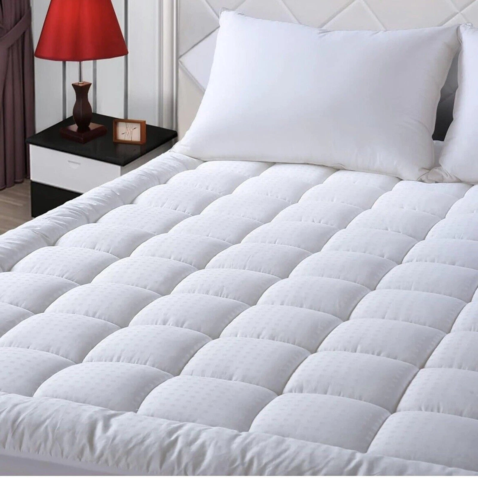 Easeland Queen Size Mattress Pad Pillow Top Quilted Fitted Protector ($49.99)