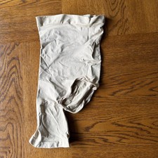 Skims Seamless Sculpt Solution Short Left Leg Exposed Size Small