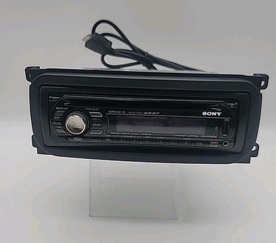 Sony GT Series CDX-GT610UI Car Audio AM/FM/CD Player Faceplate And Receiver