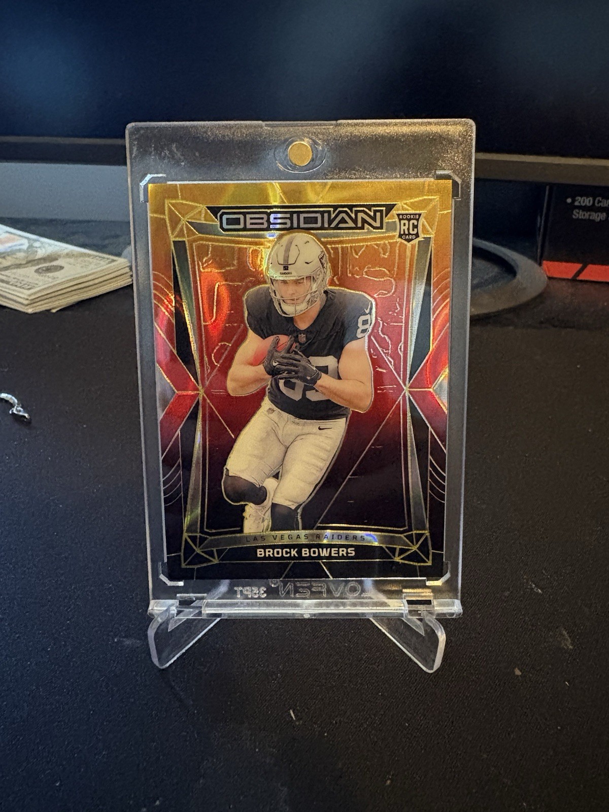 2024 Panini Obsidian - Brock Bowers #101 Molten /14 (RC)