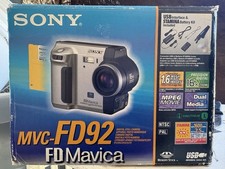 Sony Mavica MVC-FD92 1.6MP Digital Camera w/ Charger  Bag  Floppy Disk  MORE