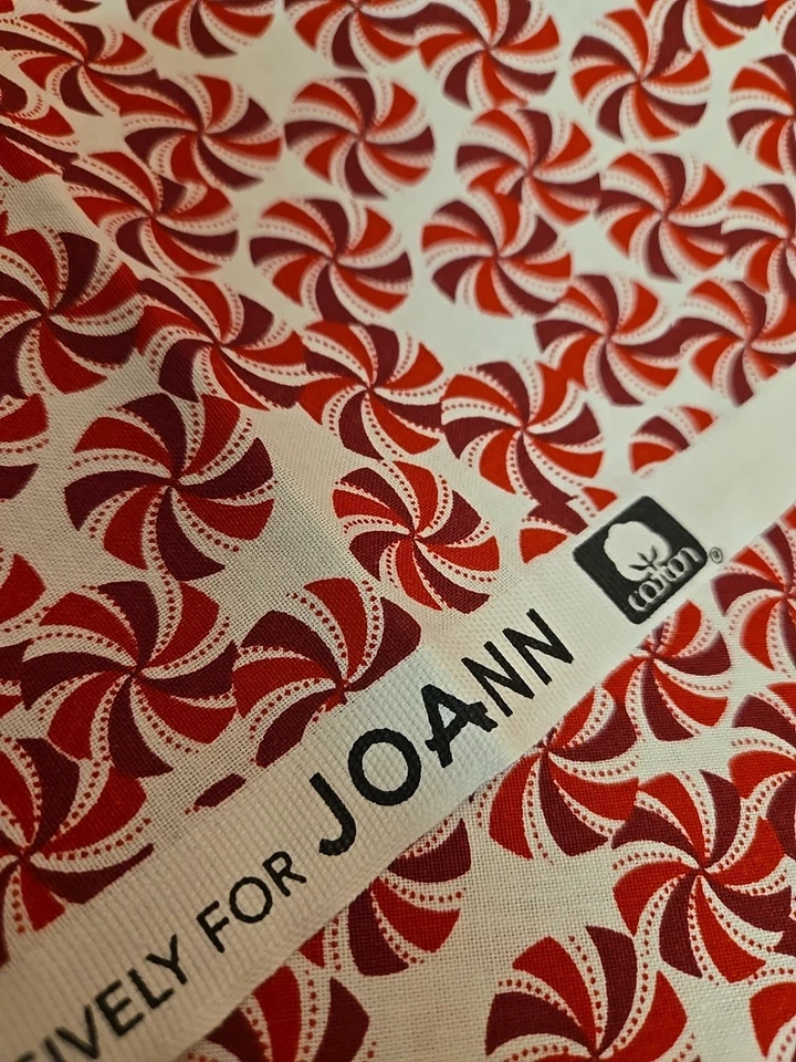Edredón de tela JO-ANN Navidad menta caramelo 1 yarda invierno artesanía rojo blanco  Foto 3 de 4