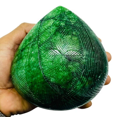 6591 Cts Certified Natural Brazilian Emerald Huge Museum Size Carved Gemstone - Image 1 of 4