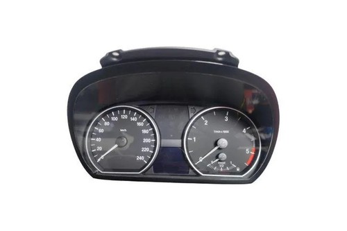 BMW 1 E87 Kombiinstrument 1041568 95298150370615 IK922094901Q 2.00 26557310