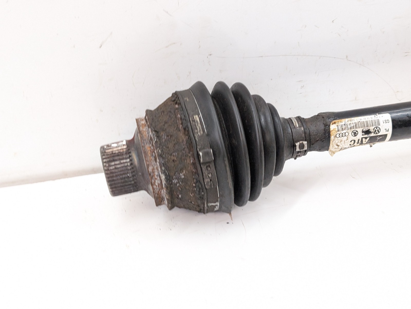 AUDI Q5 8R MK1 DRIVESHAFT FRONT RIGHT DRIVER SIDE 3.0 TDI DIESEL 8R0407271C 2010 thumbnail 4