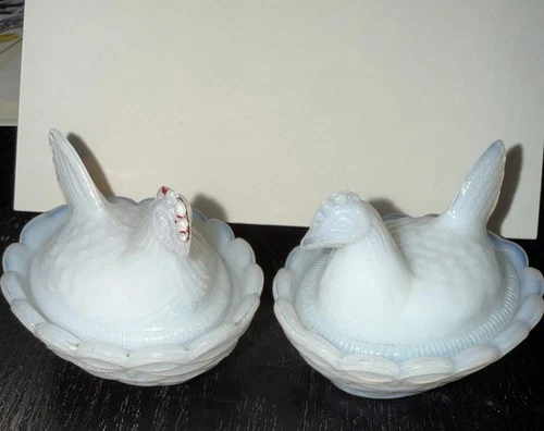 Set Of 2 Vintage Minature White Milk Glass Hen/chicken On Nest Trinket Dishes