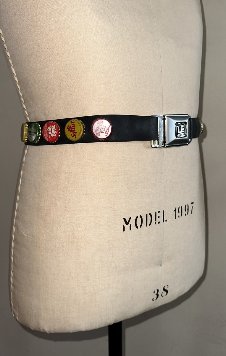 Vintage Little Earth Bottle Cap Unique Seat Belt Accessory  display picture 2