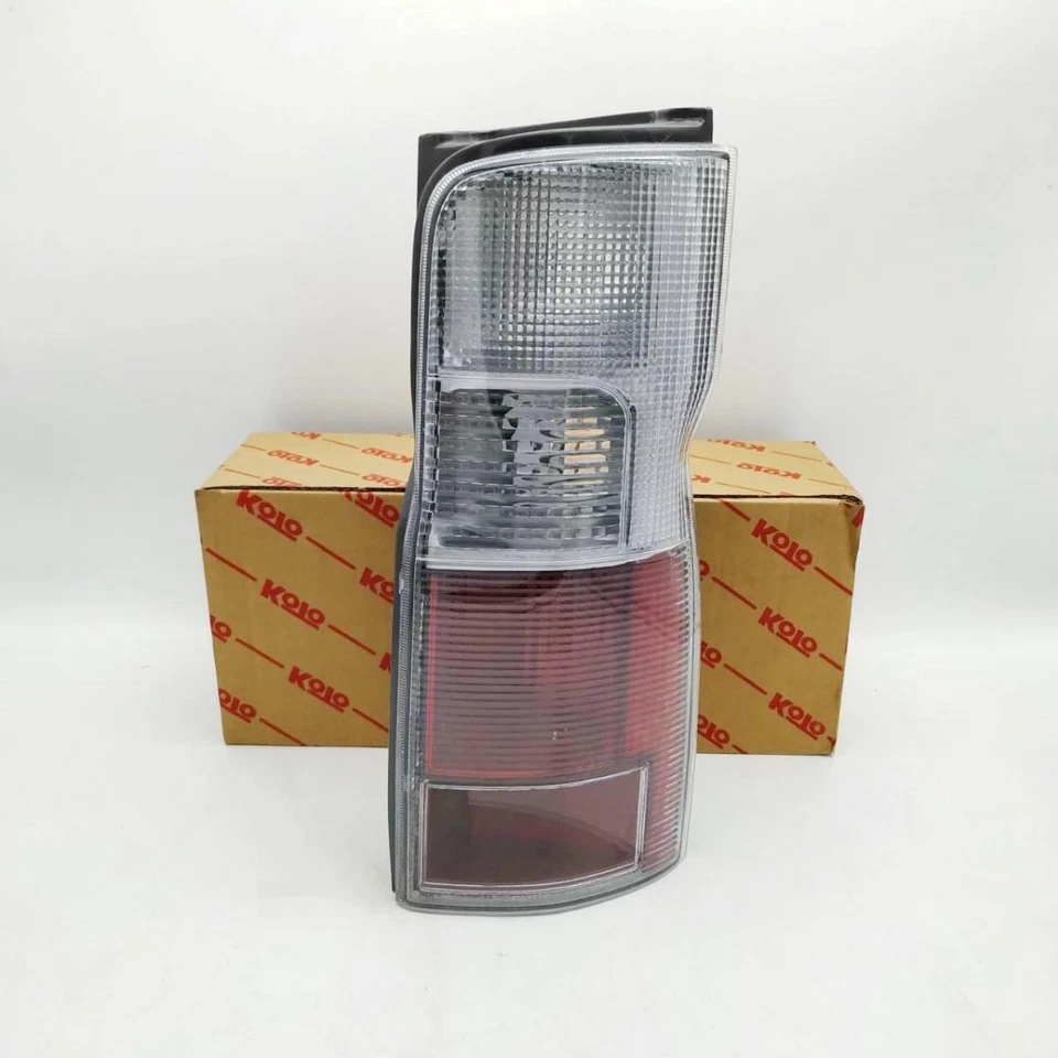 Lâmpada traseira direita direita sem lâmpada para Nissan Urvan Caravan E25 2002-2011 - Imagem 3 de 4