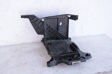 BMW 2 F46 2016 Vorne Batteriegestell 7641798 RIM42262