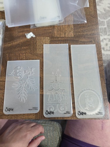 Lot Of 3 Sizzix Embossing Folders (B)