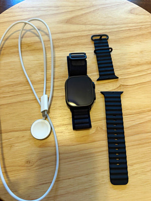 Apple Watch Ultra 3 49mm Black Titanium GPS + Cellular 64GB Excellent