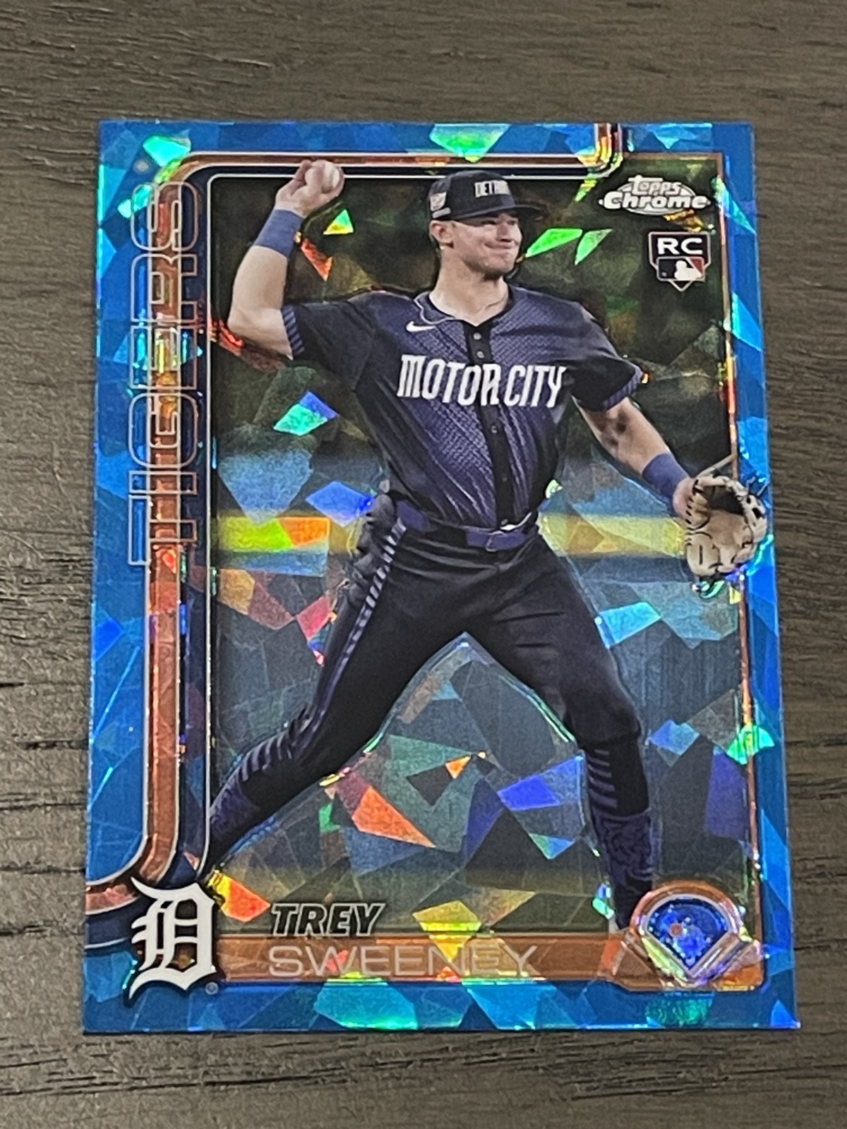 2025 Topps Chrome Sapphire #6 Trey Sweeney, Detroit Tigers RC