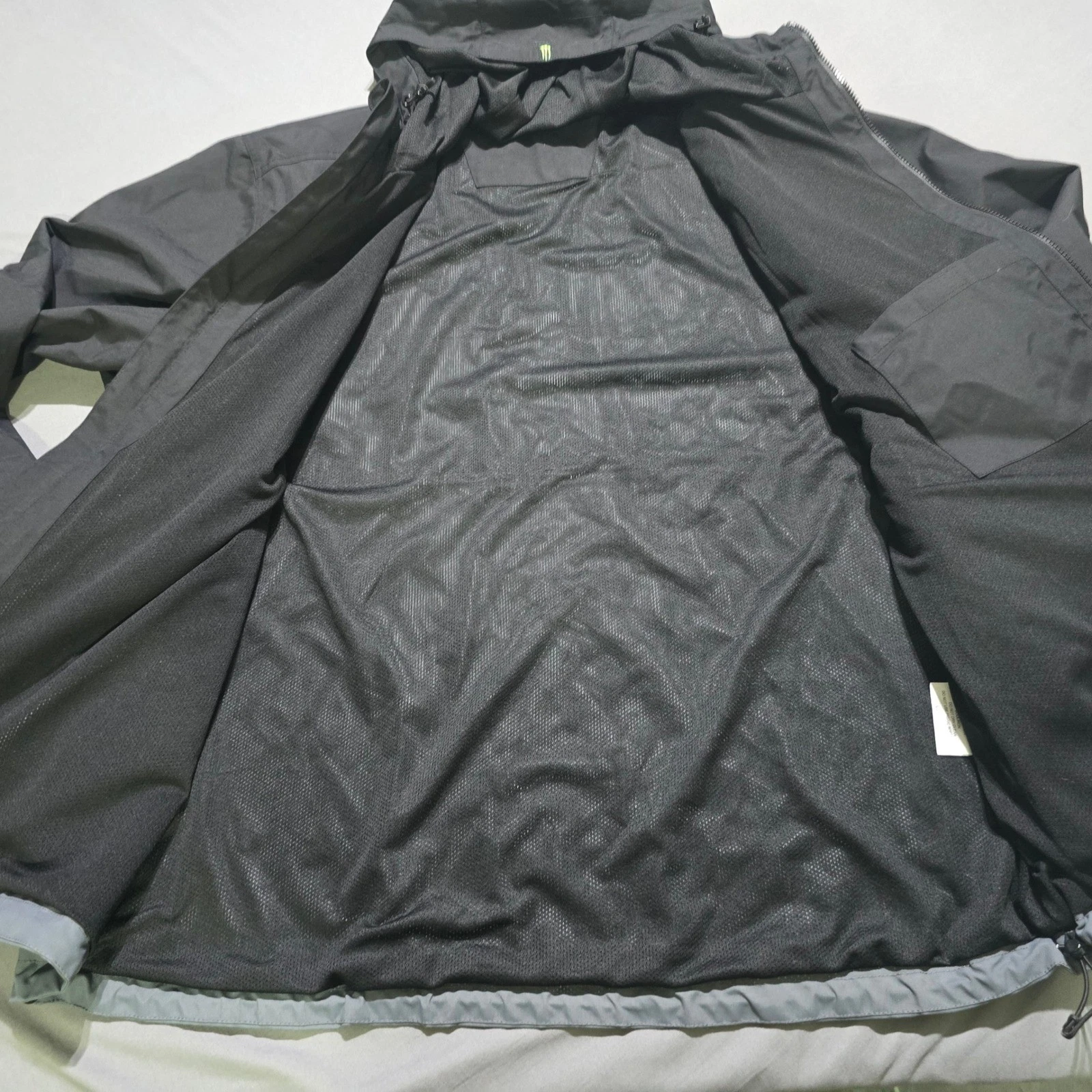 Monster Energy Windbreaker Jacket Mens 3XL Black Grey Hooded Mesh Lined Full Zip image 3