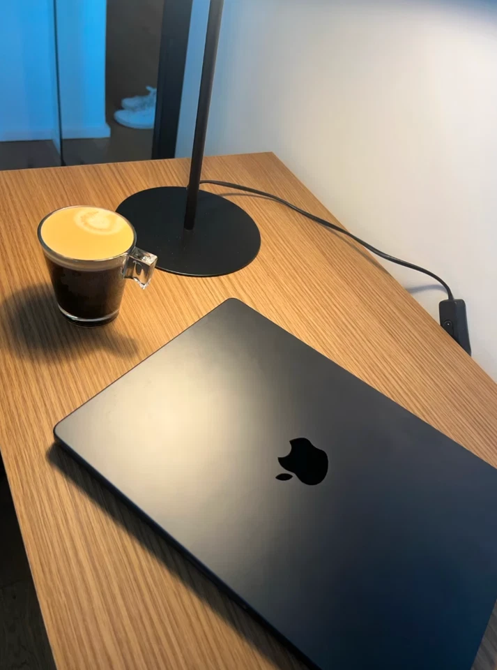 Apple MacBook Pro 14 M4 PRO (2024) 2TB 512GB 20C GPU MX2J3D/A