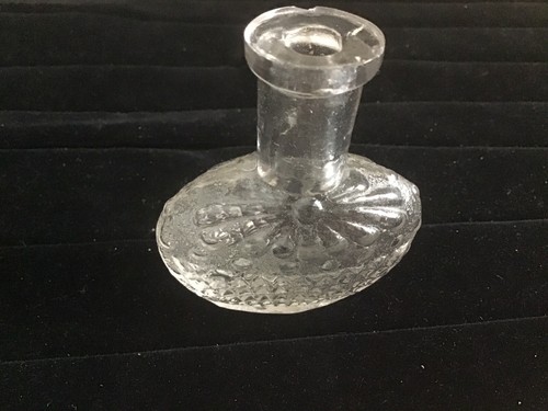 Antique Clear Glass Perfume/Schnapps Mold Blown Patterned Bottle 19th Century - Picture 4 of 9
