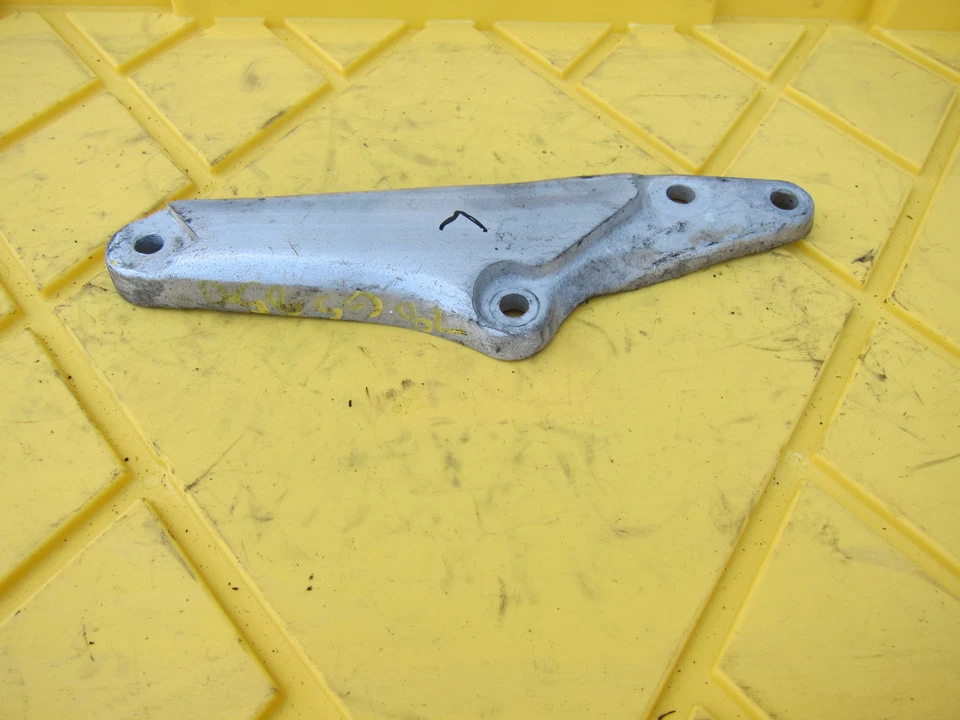 1982 Suzuki GS1100 GL OEM SUPORTE DE APOIO PARA OS PÉS DIANTEIRO ESQUERDO - Imagem 4 de 4