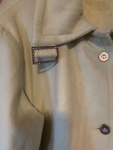 Extravagante Woll/Flauschjacke von Anna Weybum /Cape/Jacke HELLGRÜN/Pastellgrün - Bild 2 von 7